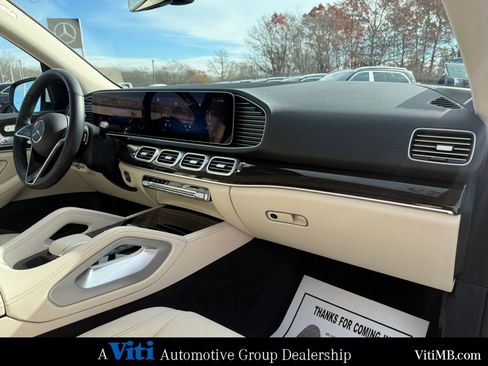 Certified 2025 Mercedes-Benz GLE 350 4MATIC image 29
