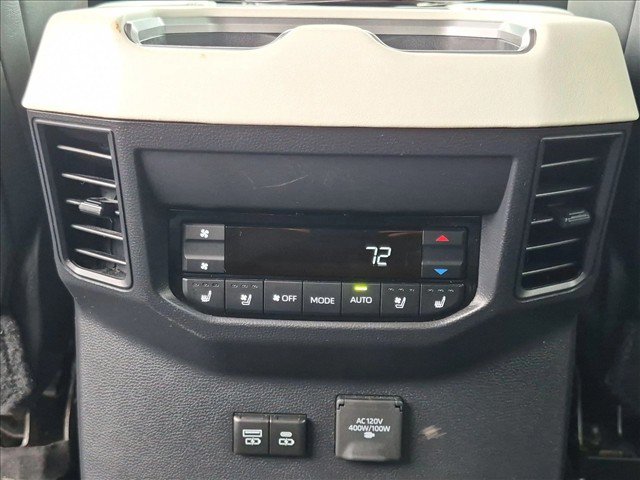 Used 2024 Toyota Sequoia Capstone AWD/4WD image 25