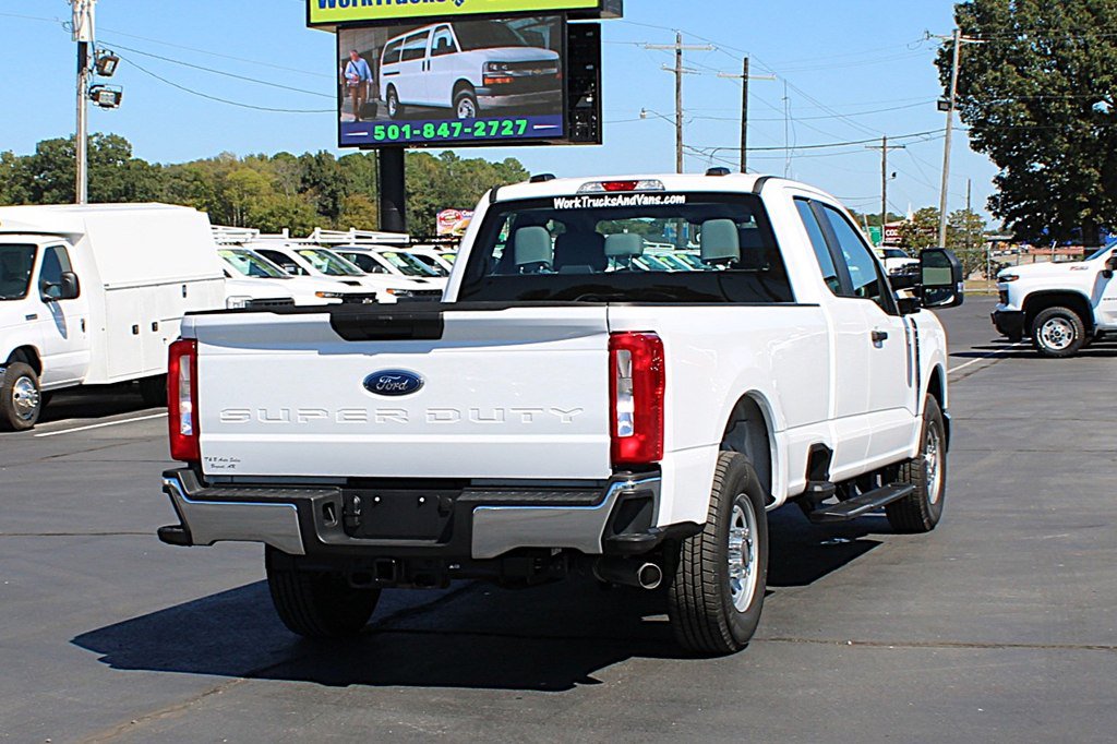 Used 2026 Ford F250 XL w/ XL Chrome Package RWD image 4