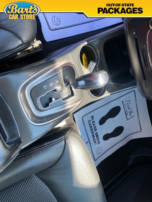 Used 2018 Dodge Journey Crossroad AWD/4WD image 32