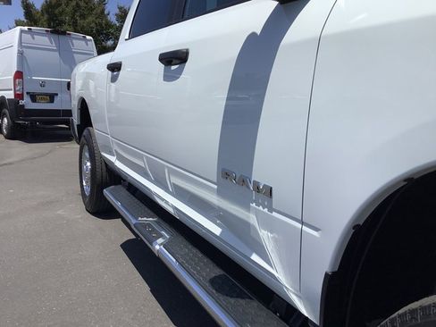 Used 2024 RAM 2500 Big Horn w/ Bed Utility Group image 41