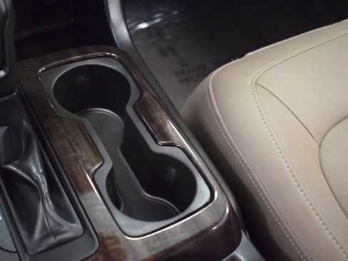 Used 2015 GMC Canyon SLT w/ Driver Alert Package image 88