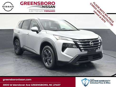 Used 2025 Nissan Rogue SV FWD image 1