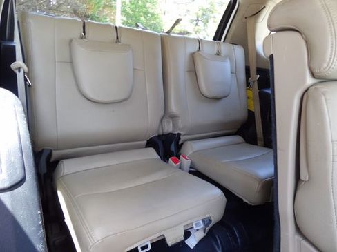 Used 2014 Toyota 4Runner SR5 AWD/4WD image 10