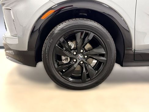 Used 2024 Buick Encore GX Sport Touring w/ Comfort Package FWD image 11