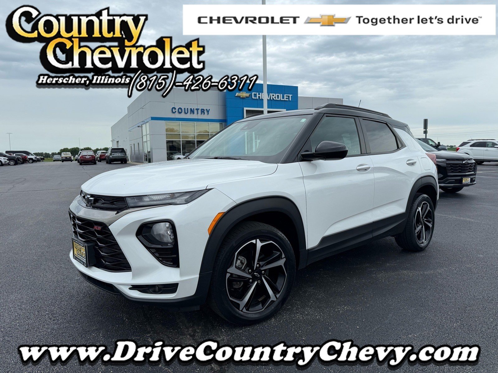 Used 2021 Chevrolet TrailBlazer RS w/ Sun and Liftgate Package AWD/4WD image 1