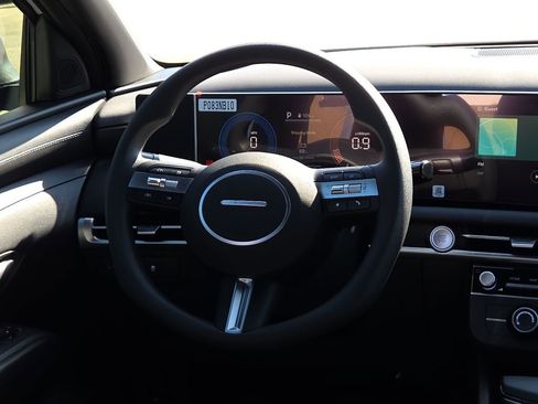 New 2026 Hyundai Santa Cruz SE FWD image 13