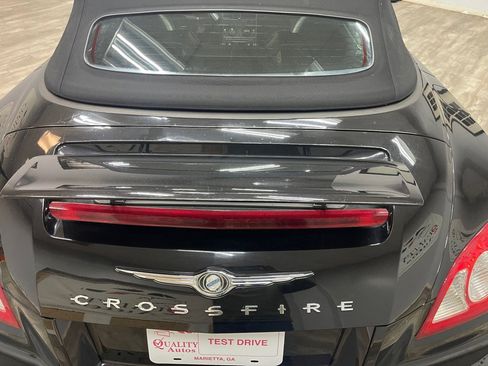 Used 2005 Chrysler Crossfire Limited image 13