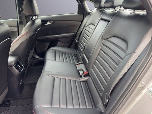 Used 2022 Kia Forte GT image 18