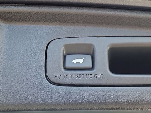 Used 2024 Honda CR-V EX-L image 21