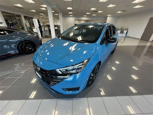 New 2025 Nissan Versa SR w/ Trunk Package image 4