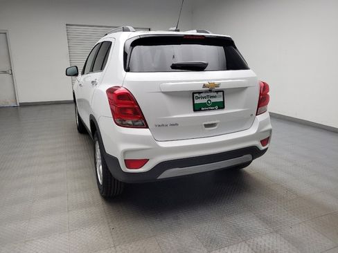 Used 2018 Chevrolet Trax LT w/ LT Convenience Package AWD/4WD image 6