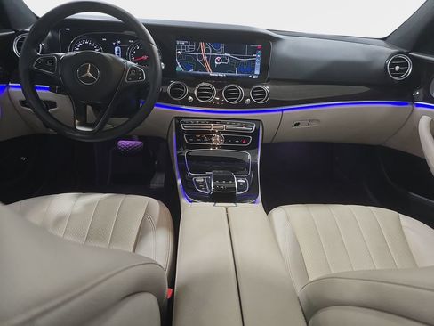 Used 2017 Mercedes-Benz E 300 image 9