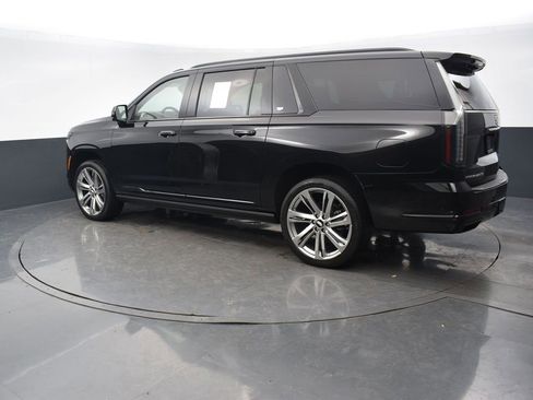 Certified 2026 Cadillac Escalade ESV Sport w/ Touring Package image 3