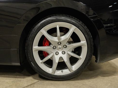 Used 2018 Maserati GranTurismo MC image 32