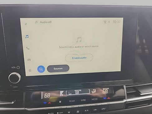 Used 2025 Toyota Sienna LE image 49