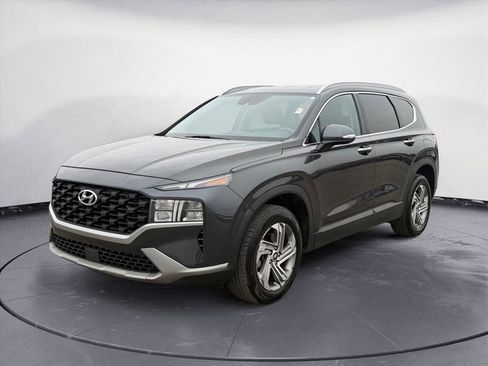 Used 2023 Hyundai Santa Fe SEL image 2