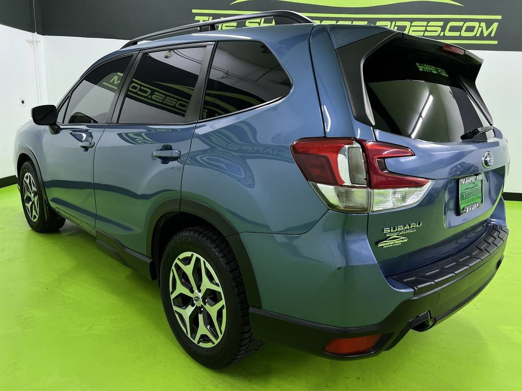 Used 2020 Subaru Forester Premium AWD/4WD image 7