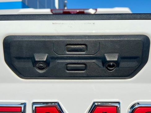 Used 2024 GMC Sierra 3500 AT4 w/ AT4 Premium Plus Package image 11