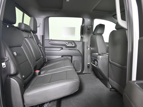 Used 2024 Chevrolet Silverado 2500 LTZ w/ LTZ Plus Package AWD/4WD image 16