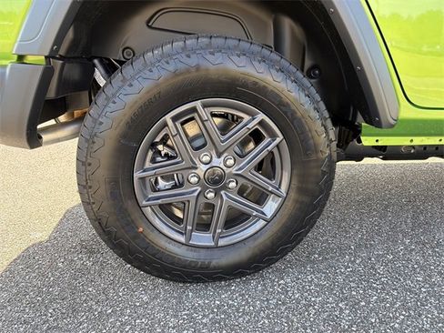 New 2026 Jeep Wrangler Sport S image 17