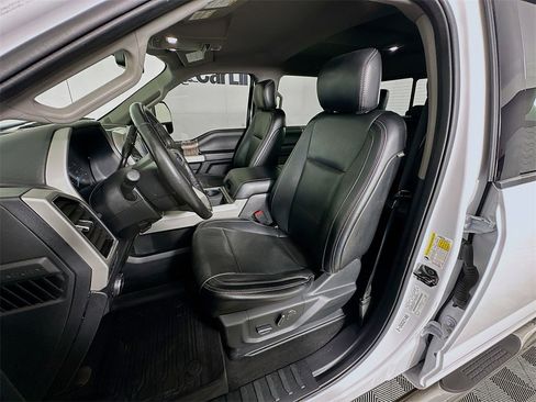 Used 2019 Ford F250 Lariat w/ Lariat Value Package image 24