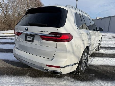 Used 2019 BMW X7 xDrive50i w/ Premium Package image 3