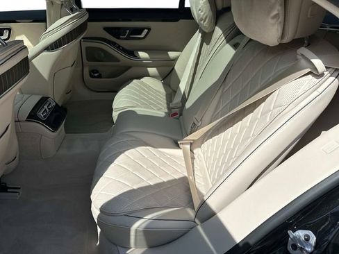 Certified 2023 Mercedes-Benz S 580 4MATIC Sedan image 11