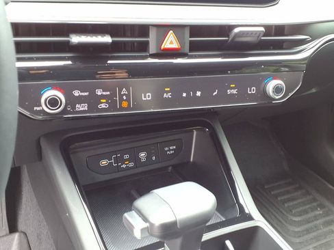 Used 2025 Kia K5 EX FWD image 10