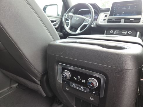 Used 2023 Chevrolet Tahoe Z71 w/ Luxury Package AWD/4WD image 28