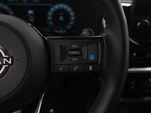 Used 2024 Nissan Pathfinder Platinum AWD/4WD image 20