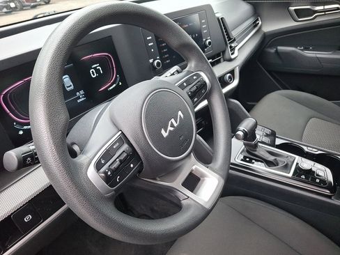 Used 2024 Kia Sportage LX FWD image 25
