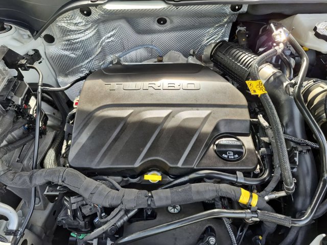 Used 2024 Buick Envista Sport Touring w/ Convenience I Package FWD image 28