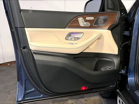 New 2026 Mercedes-Benz GLE 350 4MATIC image 11