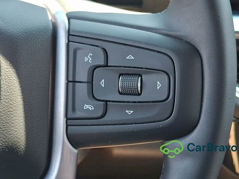 Certified 2024 GMC Sierra 1500 Elevation w/ LPO, Elevation Black Package AWD/4WD image 23