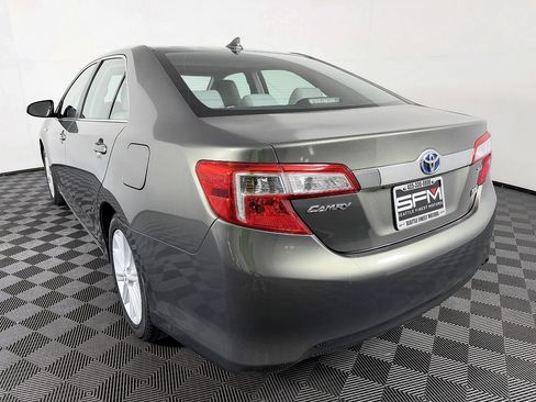 Used 2012 Toyota Camry XLE w/ Leather Pkg FWD image 15