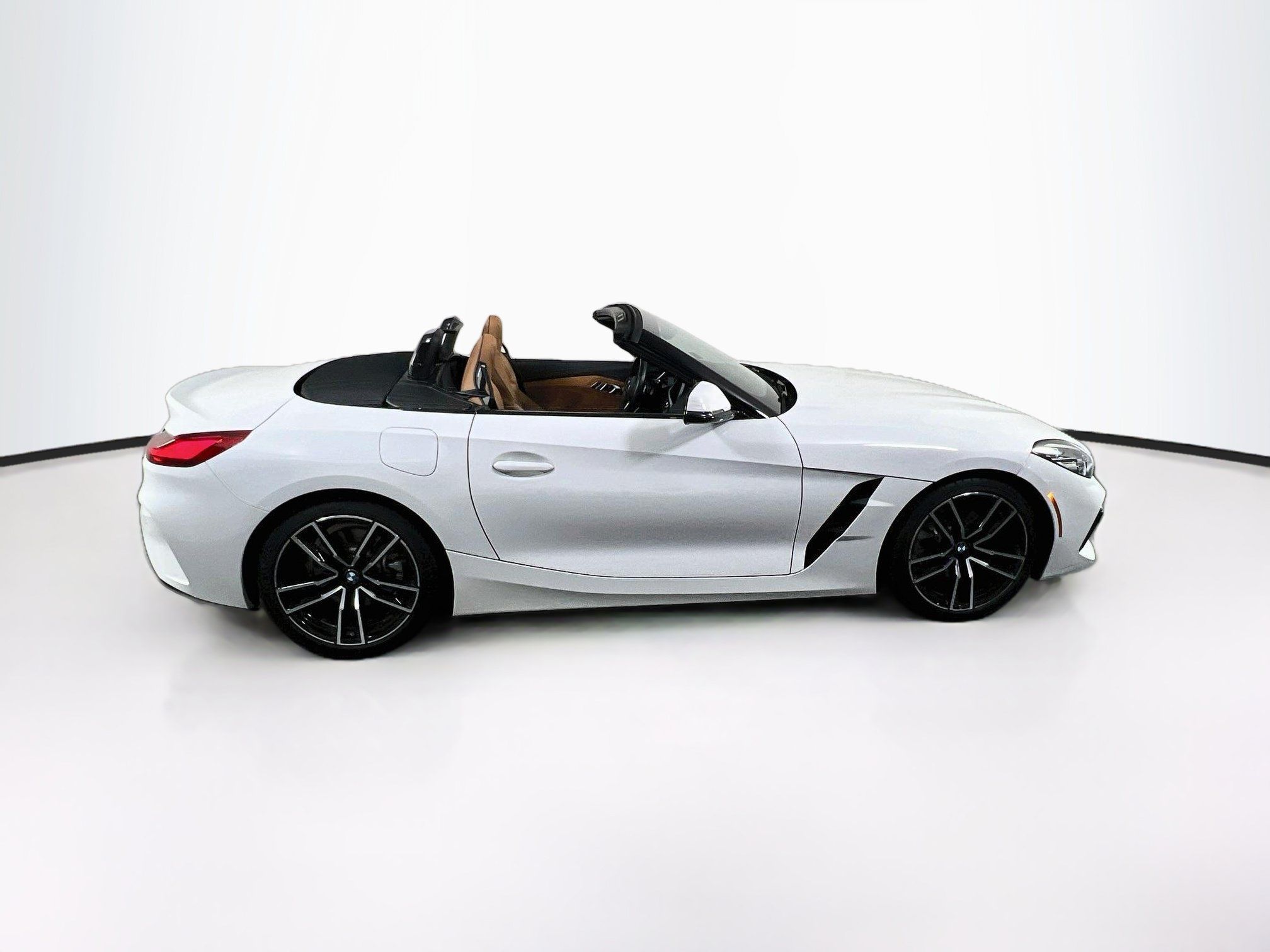Used 2023 BMW Z4 sDrive30i w/ Convenience Package RWD image 4