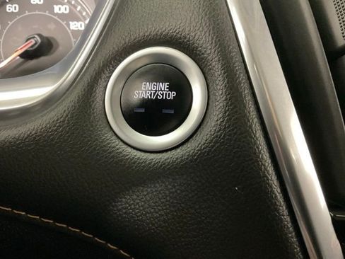 Used 2019 Chevrolet Traverse Premier w/ Driver Confidence II Package image 24