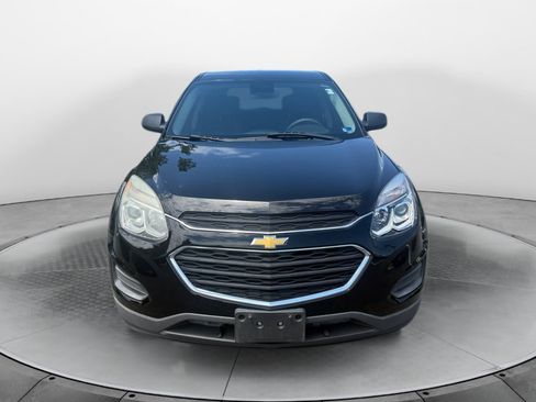 Used 2017 Chevrolet Equinox LS AWD/4WD image 2