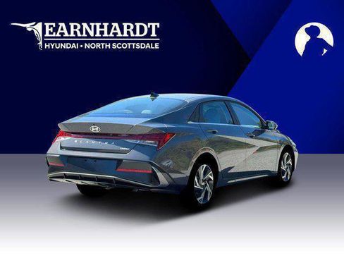 New 2026 Hyundai Elantra Limited FWD image 5