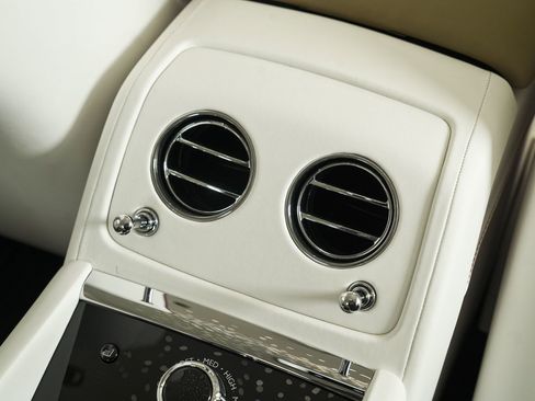 Certified 2024 Rolls-Royce Spectre w/ Spectre Launch Package image 88