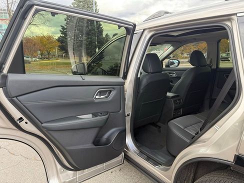 New 2026 Nissan Rogue Platinum w/ Platinum Premium Package image 15