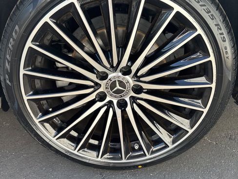 Certified 2023 Mercedes-Benz C 300 Sedan image 6