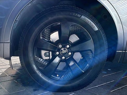 Used 2022 Land Rover Discovery Sport S R-Dynamic image 9