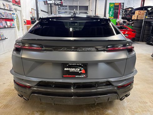 Used 2024 Lamborghini Urus Performante image 7