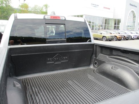 Used 2021 RAM 1500 Big Horn AWD/4WD image 14