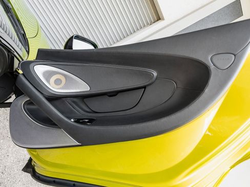 Used 2025 McLaren GTS image 46