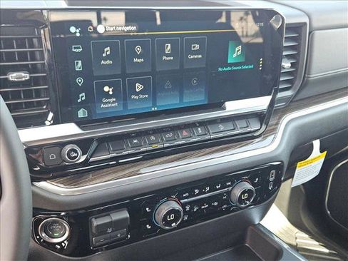 New 2026 Chevrolet Silverado 1500 LT Trail Boss w/ Convenience Package II AWD/4WD image 12