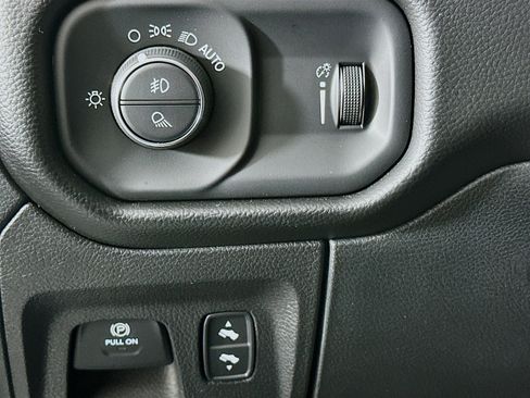 Used 2022 RAM 1500 Big Horn image 16