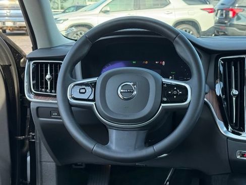Used 2023 Volvo S60 T8 Plus AWD/4WD image 9
